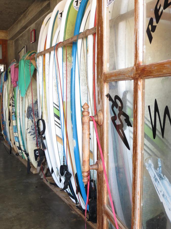 Mountain Wave Hotel And Surfshop Hikkaduwa Exterior foto